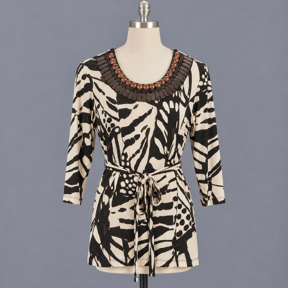 Chico's Travelers Tunic Top Womens Size 1 M Beaded Neck Tie Waist Abstract Print